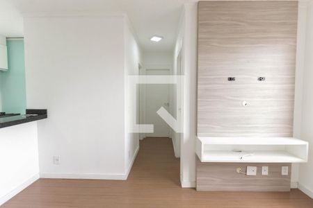 Sala de apartamento à venda com 2 quartos, 42m² em Vila Carmosina, São Paulo