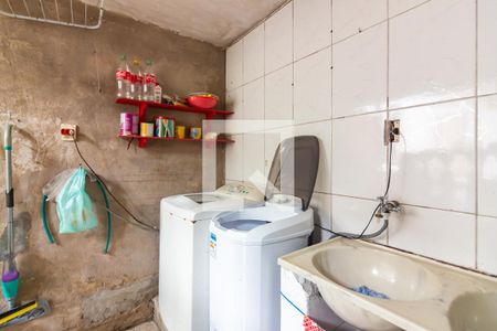 Casa à venda com 350m², 2 quartos e 2 vagas Casa à venda com 350m², 2 quartos e 2 vagasÁrea de Serviço