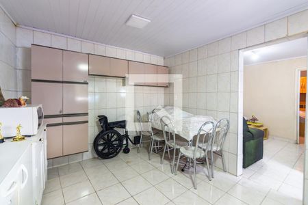 Casa à venda com 350m², 2 quartos e 2 vagas Casa à venda com 350m², 2 quartos e 2 vagasCozinha 2