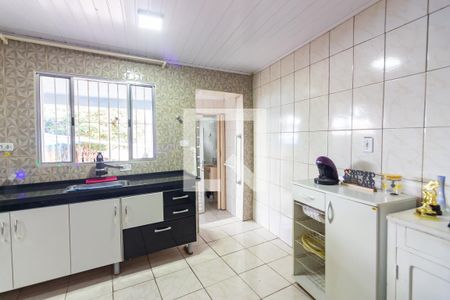 Casa à venda com 350m², 2 quartos e 2 vagas Casa à venda com 350m², 2 quartos e 2 vagasCozinha 2