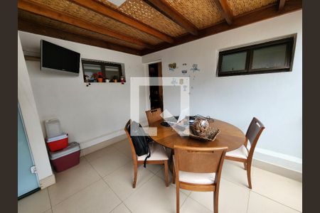 Apartamento à venda com 185m², 3 quartos e 2 vagasVaranda Gourmet