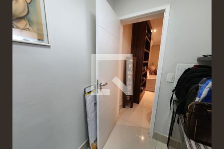 Apartamento à venda com 185m², 3 quartos e 2 vagasEscritório