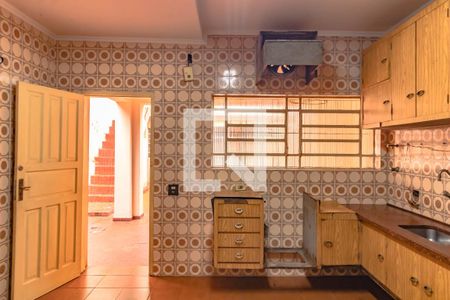 Casa para alugar com 156m², 2 quartos e 3 vagas Casa para alugar com 156m², 2 quartos e 3 vagasCozinha