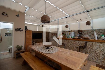 Apartamento à venda com 186m², 4 quartos e 2 vagasCobertura