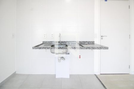 Sala/Cozinha de kitnet/studio para alugar com 1 quarto, 31m² em Belenzinho, São Paulo