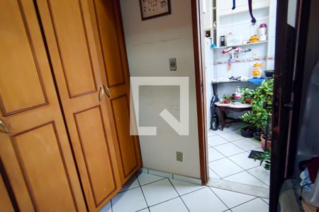 Apartamento à venda com 71m², 2 quartos e 1 vagaarea de serviço