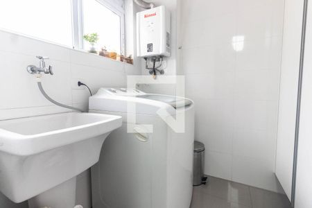 Apartamento à venda com 80m², 3 quartos e 1 vagaÁrea de serviço