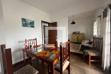 Casa para alugar com 100m², 2 quartos e sem vagaSala