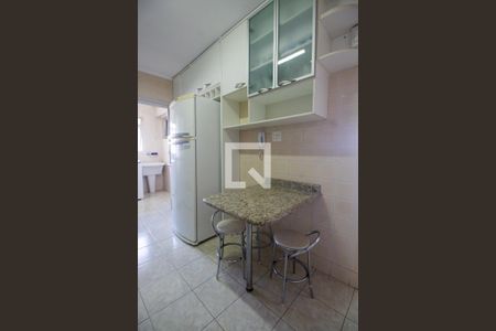 Apartamento para alugar com 100m², 2 quartos e 2 vagasCozinha