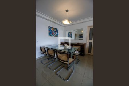 Sala de apartamento para alugar com 2 quartos, 100m² em Vila Suzana, São Paulo