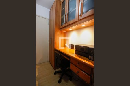 Apartamento para alugar com 100m², 2 quartos e 2 vagasEscritório