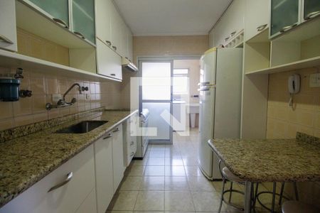 Apartamento para alugar com 100m², 2 quartos e 2 vagasCozinha