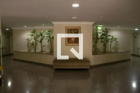 Apartamento para alugar com 100m², 2 quartos e 2 vagasHall social