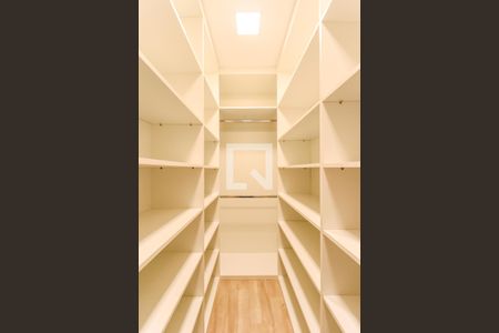 Apartamento para alugar com 56m², 2 quartos e sem vagaCloset da Suíte