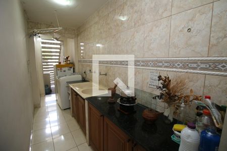 Casa à venda com 600m², 2 quartos e 1 vagaLavanderia