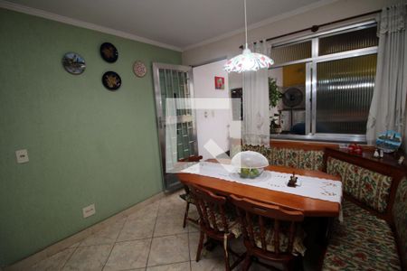 Casa à venda com 600m², 2 quartos e 1 vagaCozinha e Copa