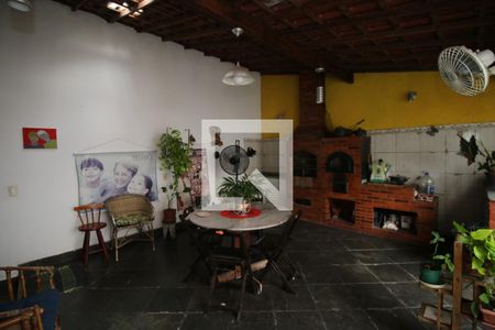 Casa à venda com 600m², 2 quartos e 1 vagaÁrea gourmet