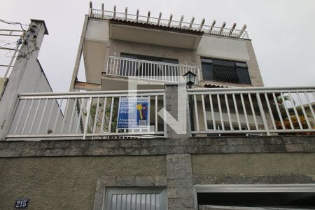 Casa à venda com 600m², 2 quartos e 1 vagaPlaca