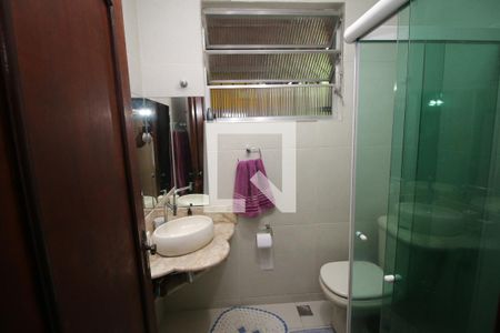 Casa à venda com 600m², 2 quartos e 1 vagaBanheiro Social