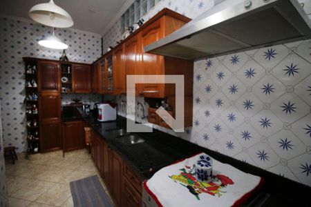 Casa à venda com 600m², 2 quartos e 1 vagaCozinha