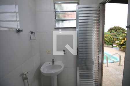 Casa à venda com 600m², 2 quartos e 1 vagaBanheiro da piscina