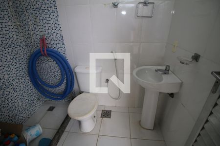 Casa à venda com 600m², 2 quartos e 1 vagaBanheiro da piscina