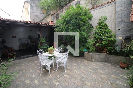 Casa à venda com 600m², 2 quartos e 1 vagaQuintal - Jardim