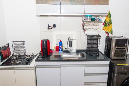 Sala, Cozinha e Área de Serviço de kitnet/studio para alugar com 1 quarto, 24m² em Jardim Prudência, São Paulo
