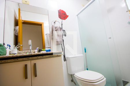 Casa à venda com 112m², 3 quartos e 2 vagasBanheiro da Suíte