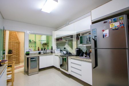 Casa à venda com 112m², 3 quartos e 2 vagasCozinha