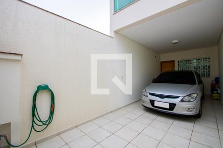 Casa à venda com 112m², 3 quartos e 2 vagasGaragem