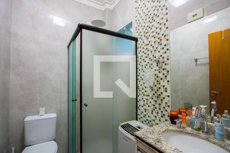 Casa à venda com 112m², 3 quartos e 2 vagasBanheiro social