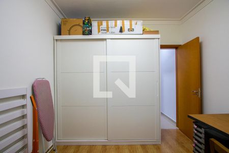 Casa à venda com 112m², 3 quartos e 2 vagasQuarto 3