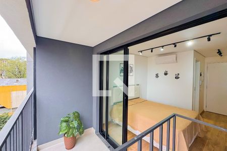 Studio para alugar com 23m², 1 quarto e sem vaga Studio para alugar com 23m², 1 quarto e sem vagaStudio - Varanda