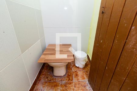 Casa para alugar com 130m², 3 quartos e 1 vaga Casa para alugar com 130m², 3 quartos e 1 vagaBanheiro 2