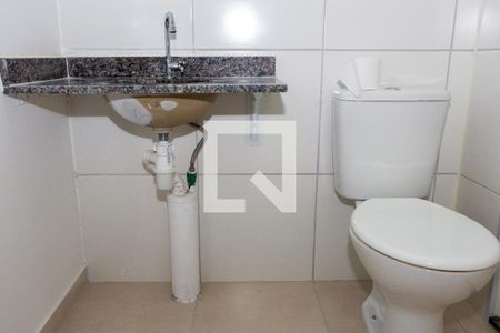 Apartamento para alugar com 51m², 2 quartos e 1 vaga Apartamento para alugar com 51m², 2 quartos e 1 vagaBanheiro