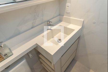 Apartamento à venda com 56m², 2 quartos e 1 vaga Apartamento à venda com 56m², 2 quartos e 1 vagaBanheiro