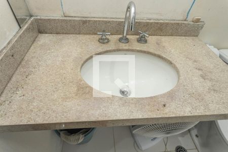 Apartamento à venda com 86m², 3 quartos e 2 vagasBanheiro social 