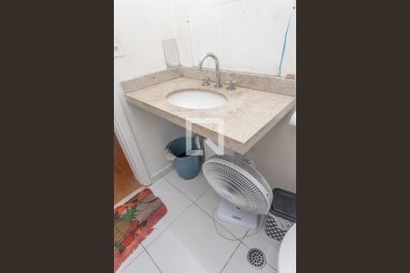 Apartamento à venda com 86m², 3 quartos e 2 vagasBanheiro social 