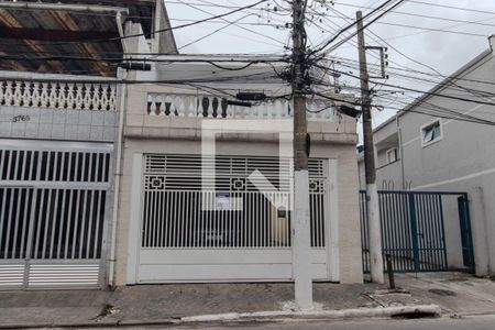 Casa à venda com 80m², 2 quartos e 1 vagaFachada