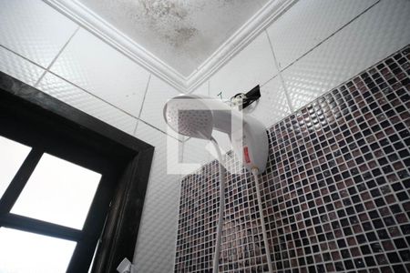 Casa de condomínio à venda com 130m², 3 quartos e 1 vaga Casa de condomínio à venda com 130m², 3 quartos e 1 vagaBanheiro