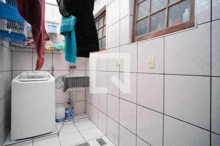 Casa de condomínio à venda com 130m², 3 quartos e 1 vaga Casa de condomínio à venda com 130m², 3 quartos e 1 vagaÁrea de Serviço