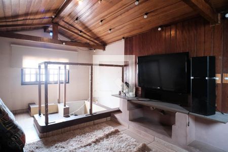 Casa de condomínio à venda com 130m², 3 quartos e 1 vaga Casa de condomínio à venda com 130m², 3 quartos e 1 vagaÁtico