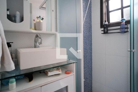 Casa de condomínio à venda com 130m², 3 quartos e 1 vaga Casa de condomínio à venda com 130m², 3 quartos e 1 vagaBanheiro