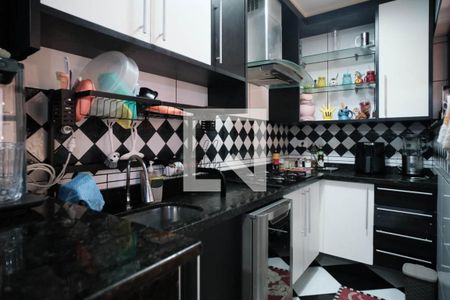 Casa de condomínio à venda com 130m², 3 quartos e 1 vaga Casa de condomínio à venda com 130m², 3 quartos e 1 vagaCozinha