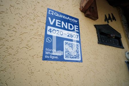 Casa de condomínio à venda com 130m², 3 quartos e 1 vaga Casa de condomínio à venda com 130m², 3 quartos e 1 vagaPlaca