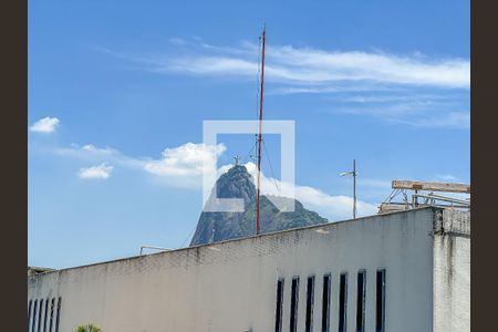 Apartamento à venda com 200m², 4 quartos e 2 vagas Apartamento à venda com 200m², 4 quartos e 2 vagasQuarto 1