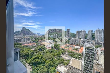 Apartamento à venda com 200m², 4 quartos e 2 vagas Apartamento à venda com 200m², 4 quartos e 2 vagasQuarto 2