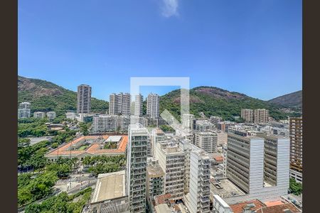 Apartamento à venda com 200m², 4 quartos e 2 vagas Apartamento à venda com 200m², 4 quartos e 2 vagasQuarto 2