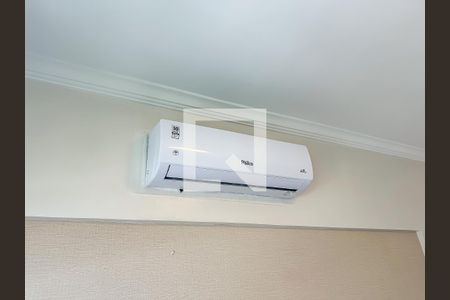 Apartamento à venda com 200m², 4 quartos e 2 vagas Apartamento à venda com 200m², 4 quartos e 2 vagasQuarto 4